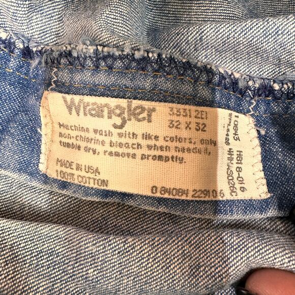 Wrangler Vintage Pleated Women's High Rise Jeans Size 32 - Picture 7 of 7